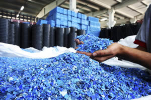Recycled plastic pieces