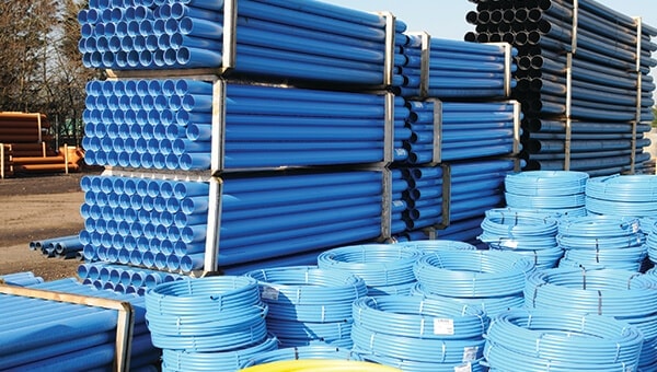 Lengths and coils of blue MDPE.